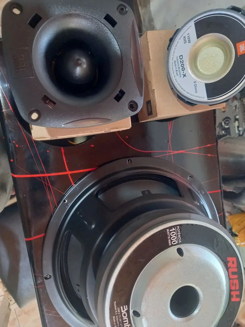 Caixa trio pancadão bomber RUSH jbl cone seco Aparelhos de Som