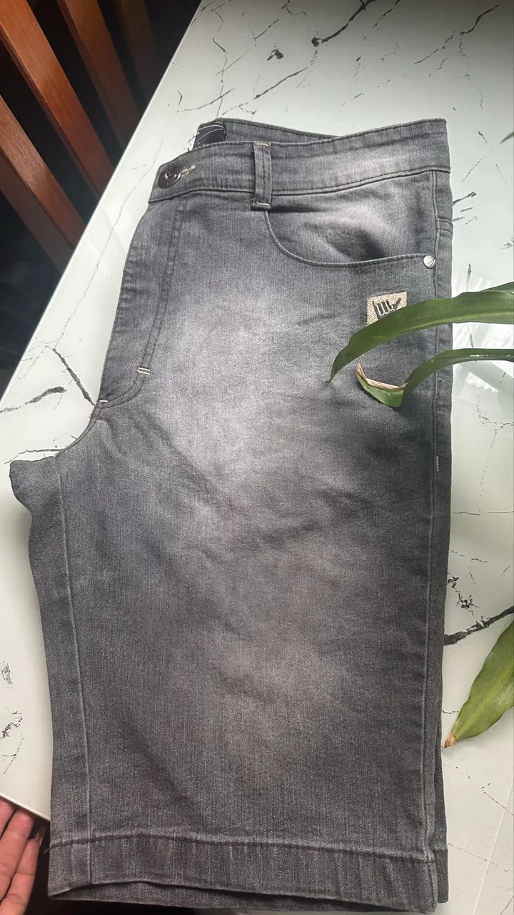 Bermuda jeans masculina marca Hang louse  - Foto 4