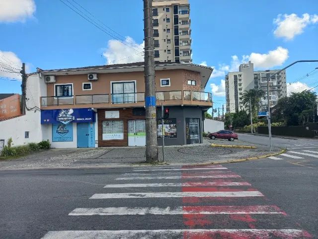Sala Comercial 30M² com estacionamento rua  Principal Bairro Anita Garibaldi Joinville