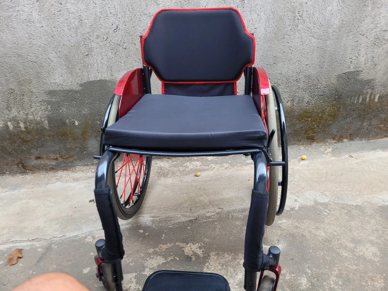 Cadeira de Rodas Esportiva - Design e Conforto