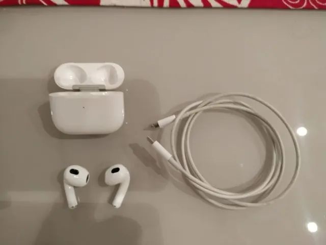 Apple Airpods 3º Geração