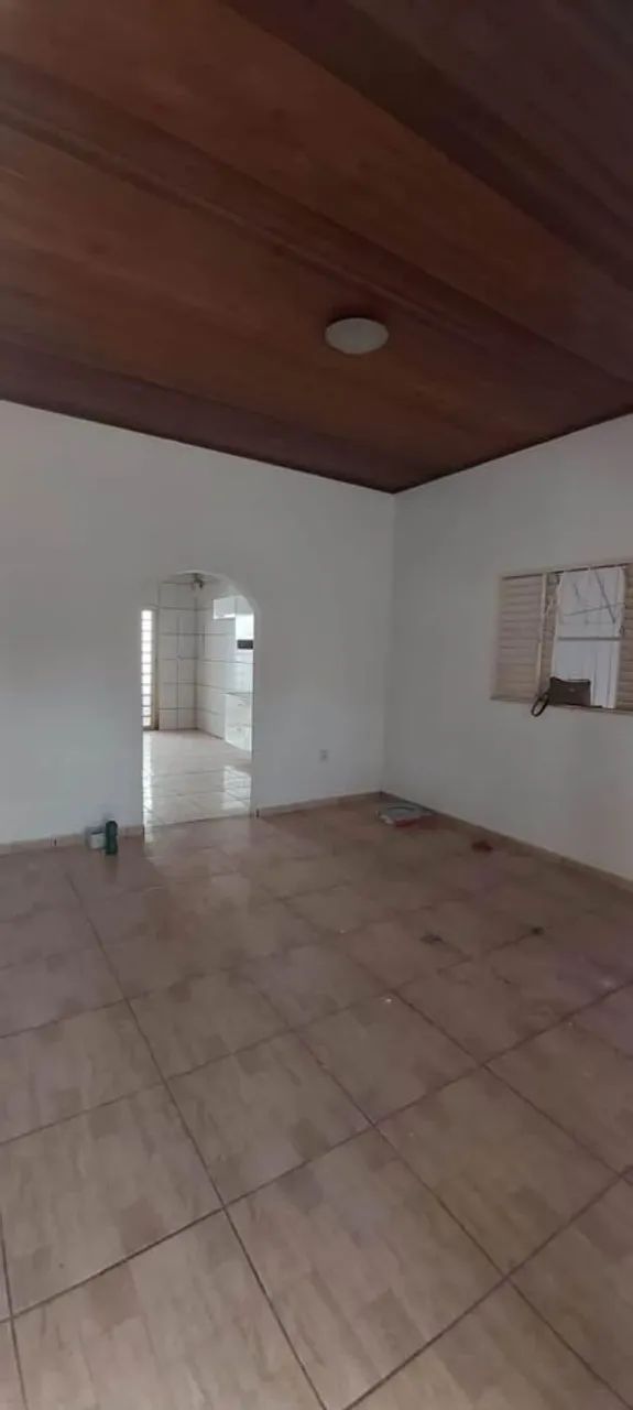 Aluga-se casa ampla no Bairro Nova Esperança - Várzea Grande - Foto 3