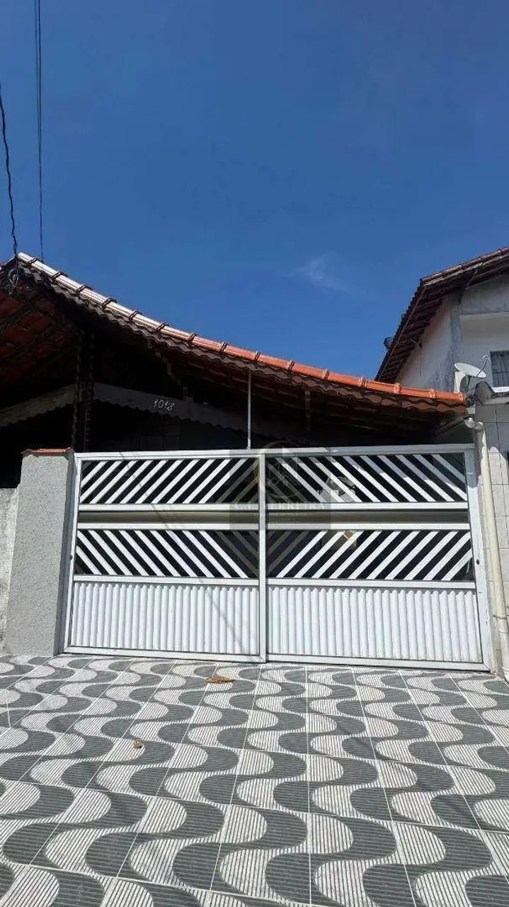 Casa para venda em Maracanã de 70.00m² com 2 Quartos, 1 Suite e 2 Garagens