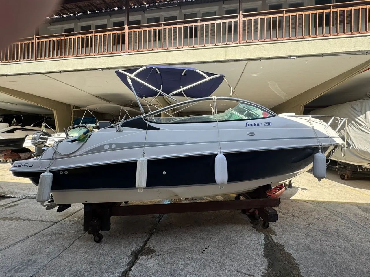 Lancha Focker 230 Diesel  - Foto 3