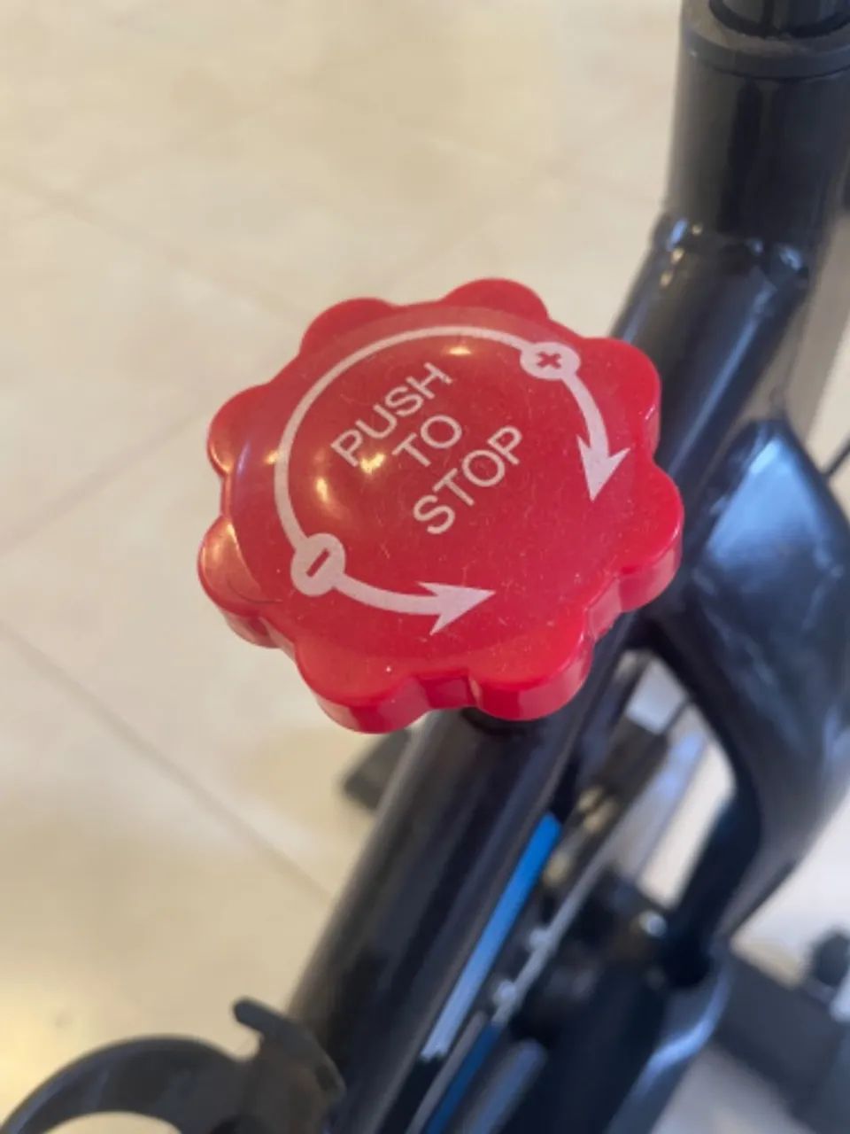 Bicicleta Spinning 15kg Inércia Pro - Suporta até 150kg - Excelente resultado  - Foto 4