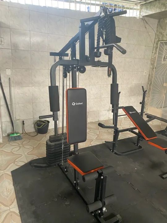 Estação de musculação 