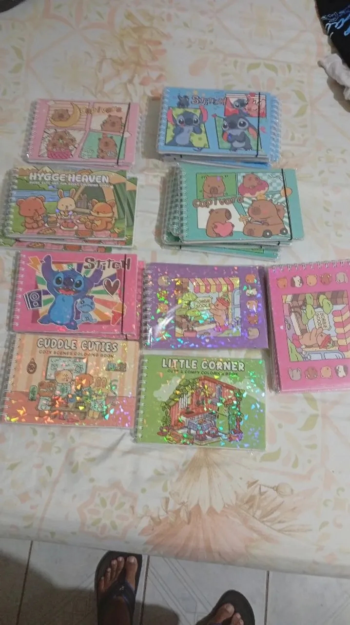 Cadernos de colorir fofos