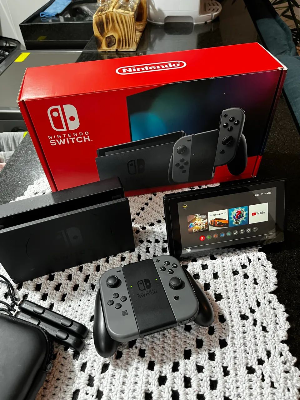 Nintendo Switch 64318474921857121