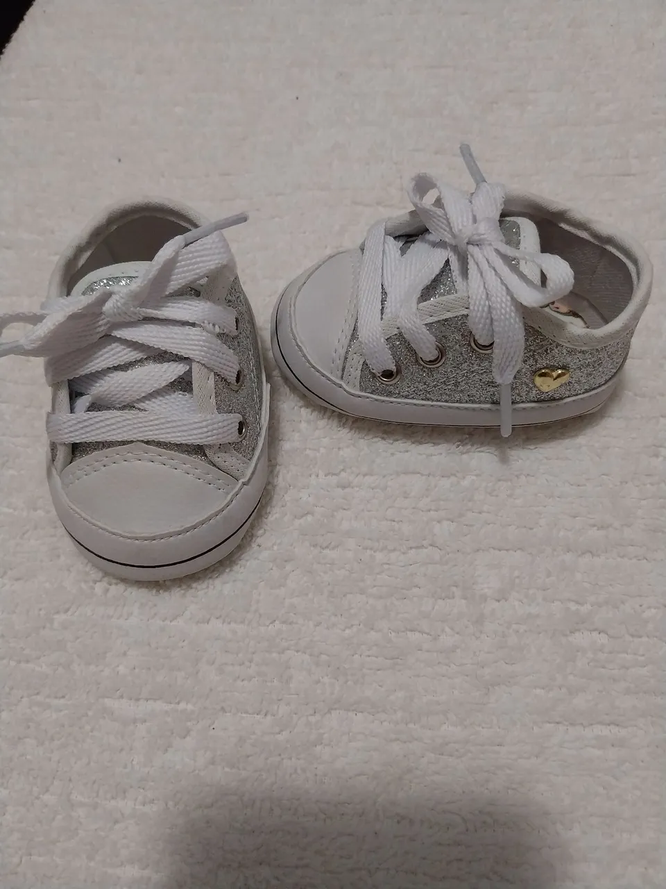 Sapatinhos de bebê glitter
