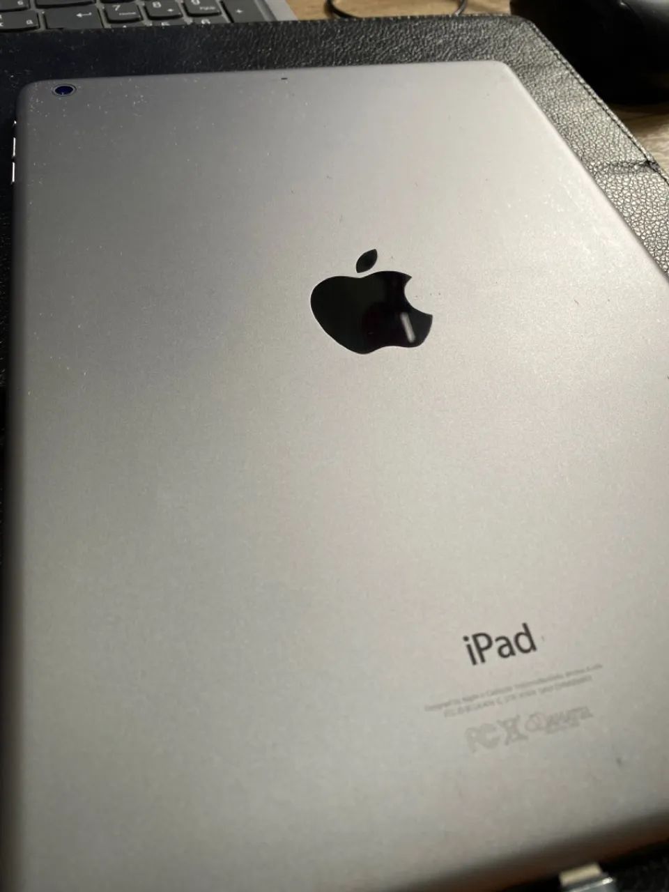 iPad Air 1 geração. Cor cinza 32GB