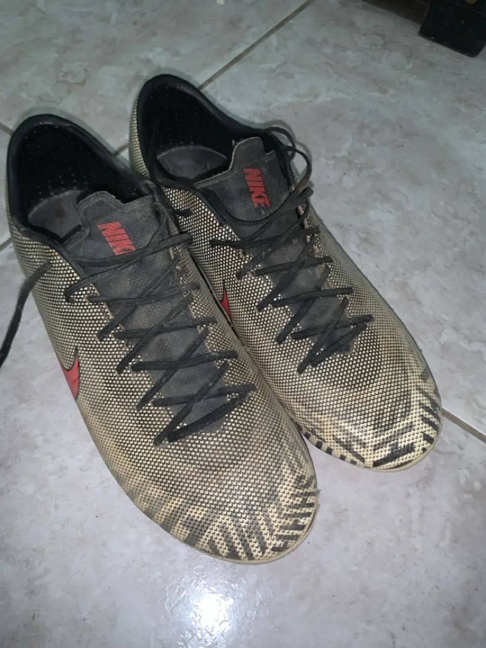 Chuteiras Nike - Foto 2