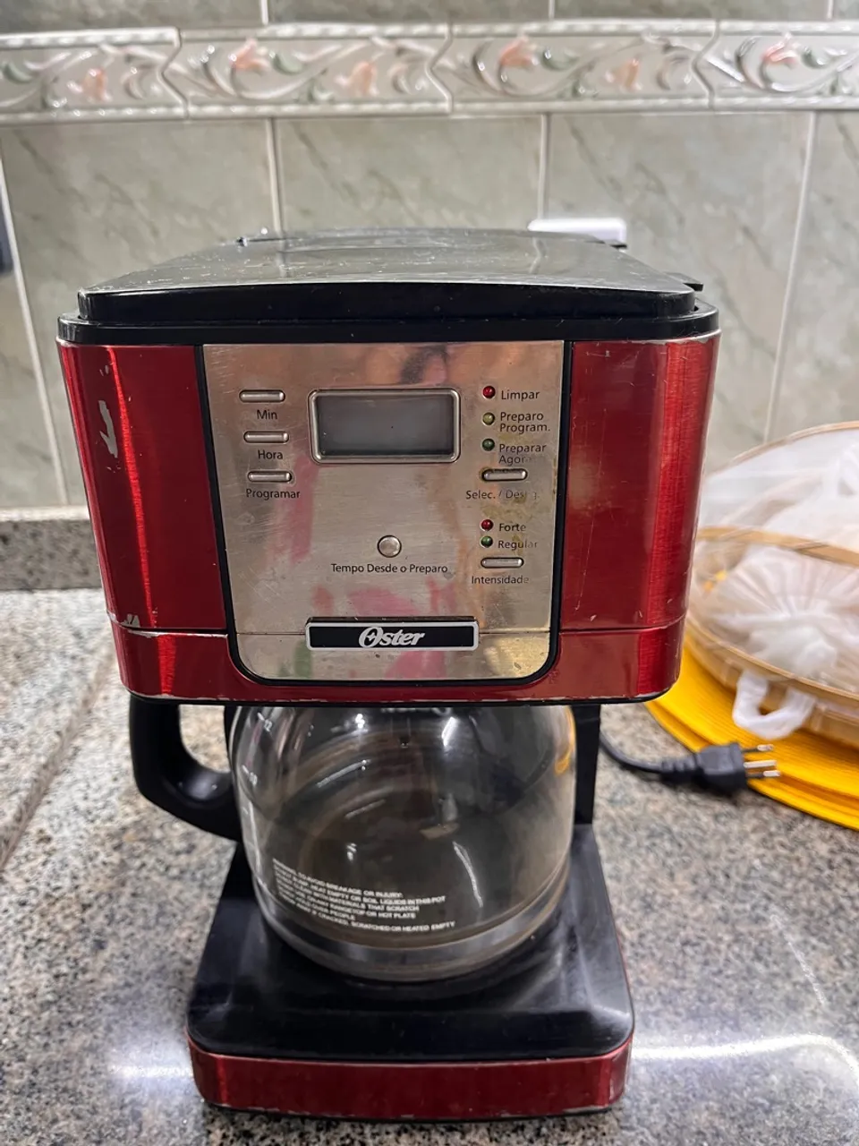 Cafeteira Elétrica Oster Vermelha
