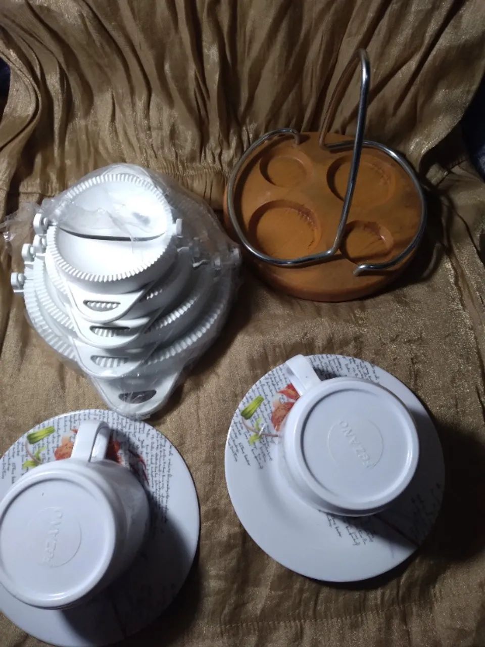 Conjunto  de  utilidades para o lar    