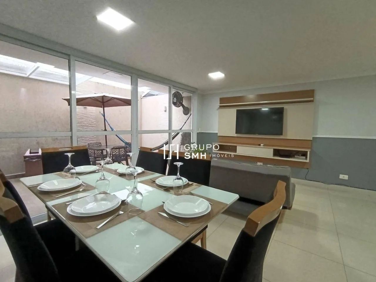 Apartamento com 3 dormitórios à venda, 122 m² por R$ 850.000,00 - Enseada - Guarujá/SP