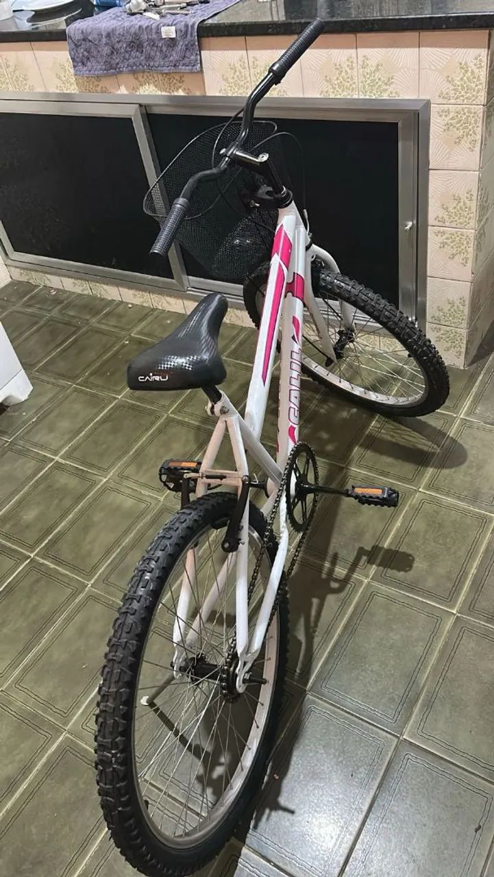Bicicleta Aro 24 seminova - Foto 3