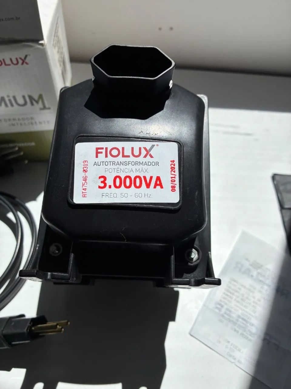 Vendo transformador de energia inteligente de 220V na caixa com nota fiscal  - Foto 4