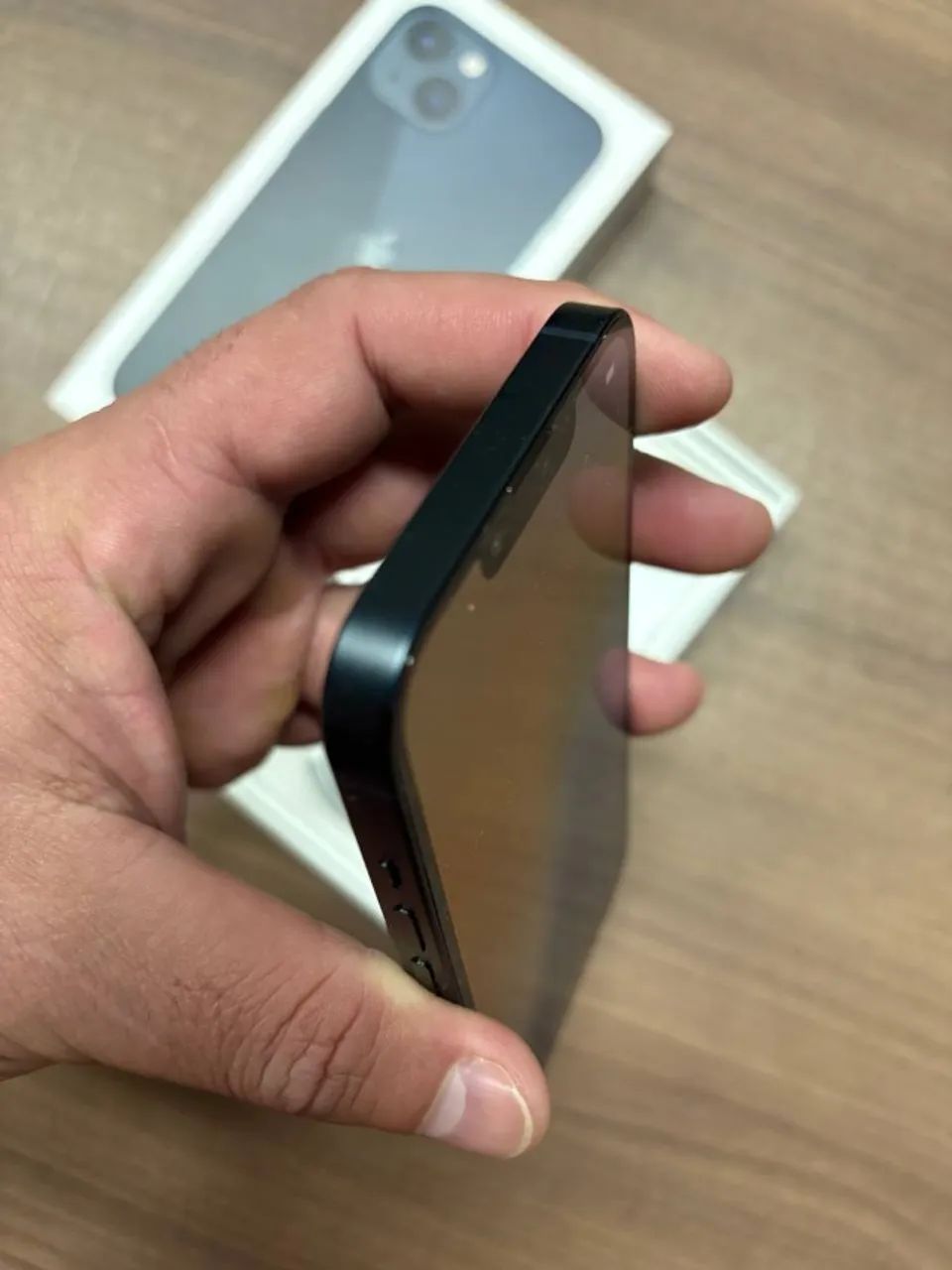 Iphone 13 5G 128gb Preto Semi Novo - Foto 3