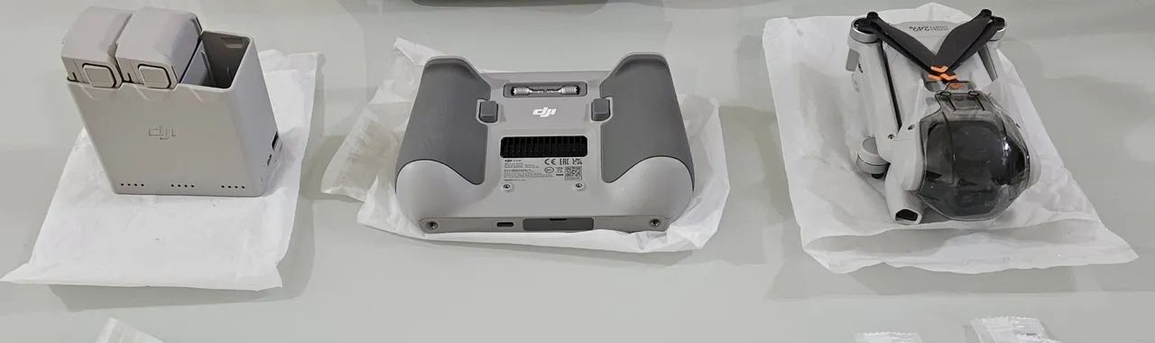 Drone DJI Mini 3 (Com Tela) Fly More Combo - Foto 3