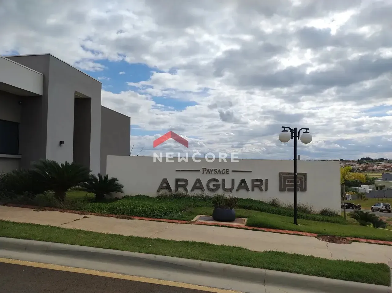 Lote em condomínio em Rua João Pires - Gleba Simon Frazer - Londrina/PR