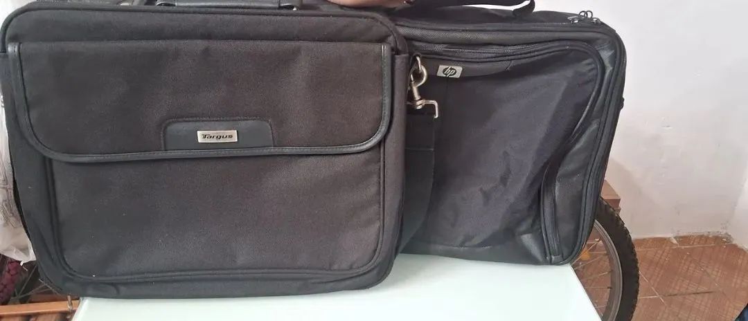 2 bolsas para notebook 
