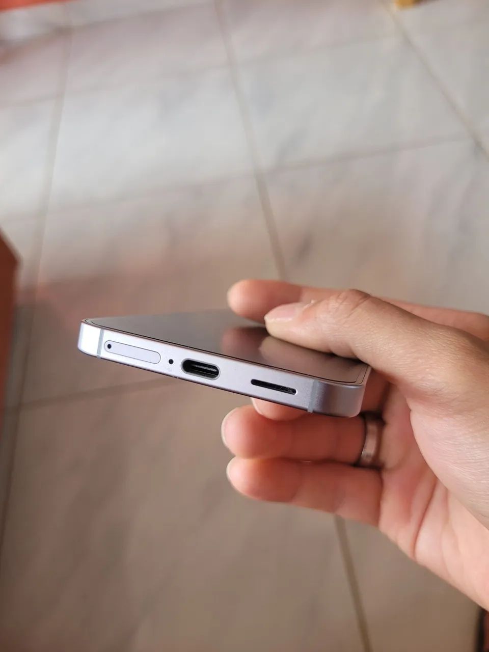 Galaxy S25 256GB 12GB Ram Cinza e 8 meses de uso - Foto 3