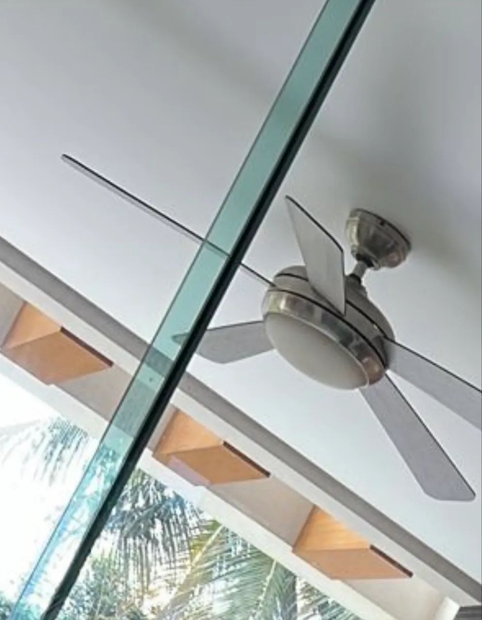 Ventilador de teto Hunter Douglas