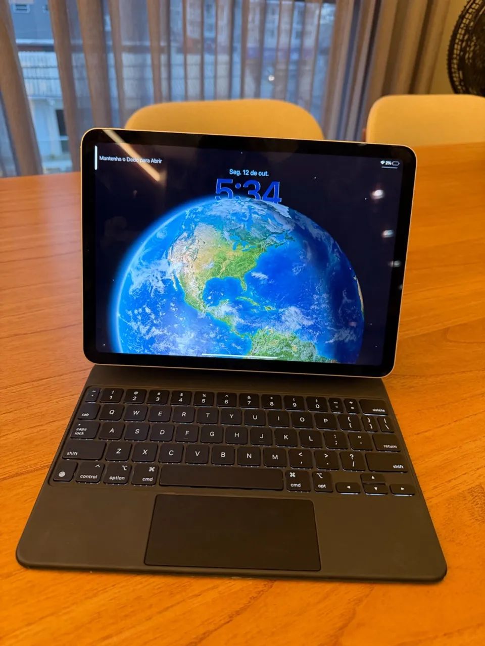 iPad Air 5ª Geração 256GB M1 + Capa com Teclado e Caneta - Foto 5