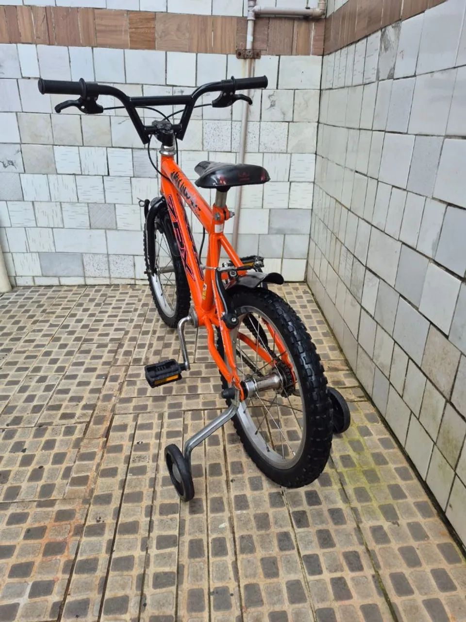 Bicicleta infantil aro 16  - Foto 2