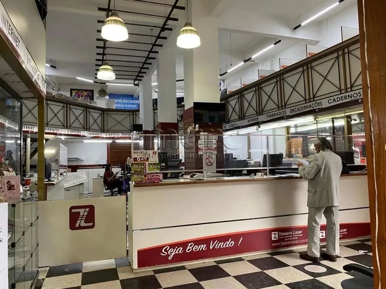 Excelente ponto comercial na Liberdade