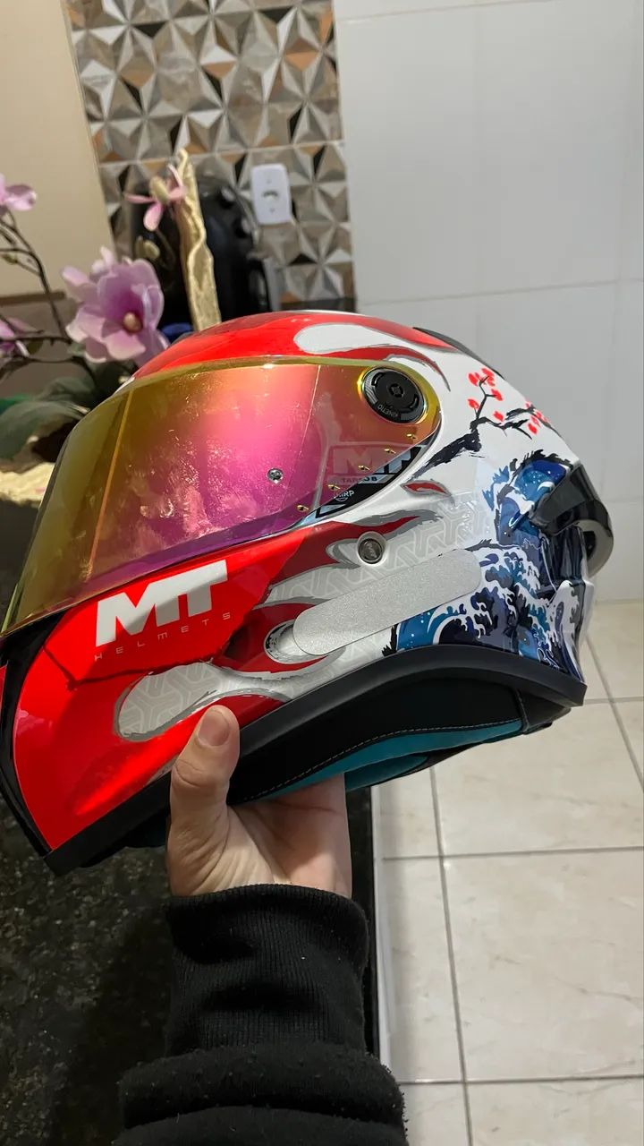 Capacete MT