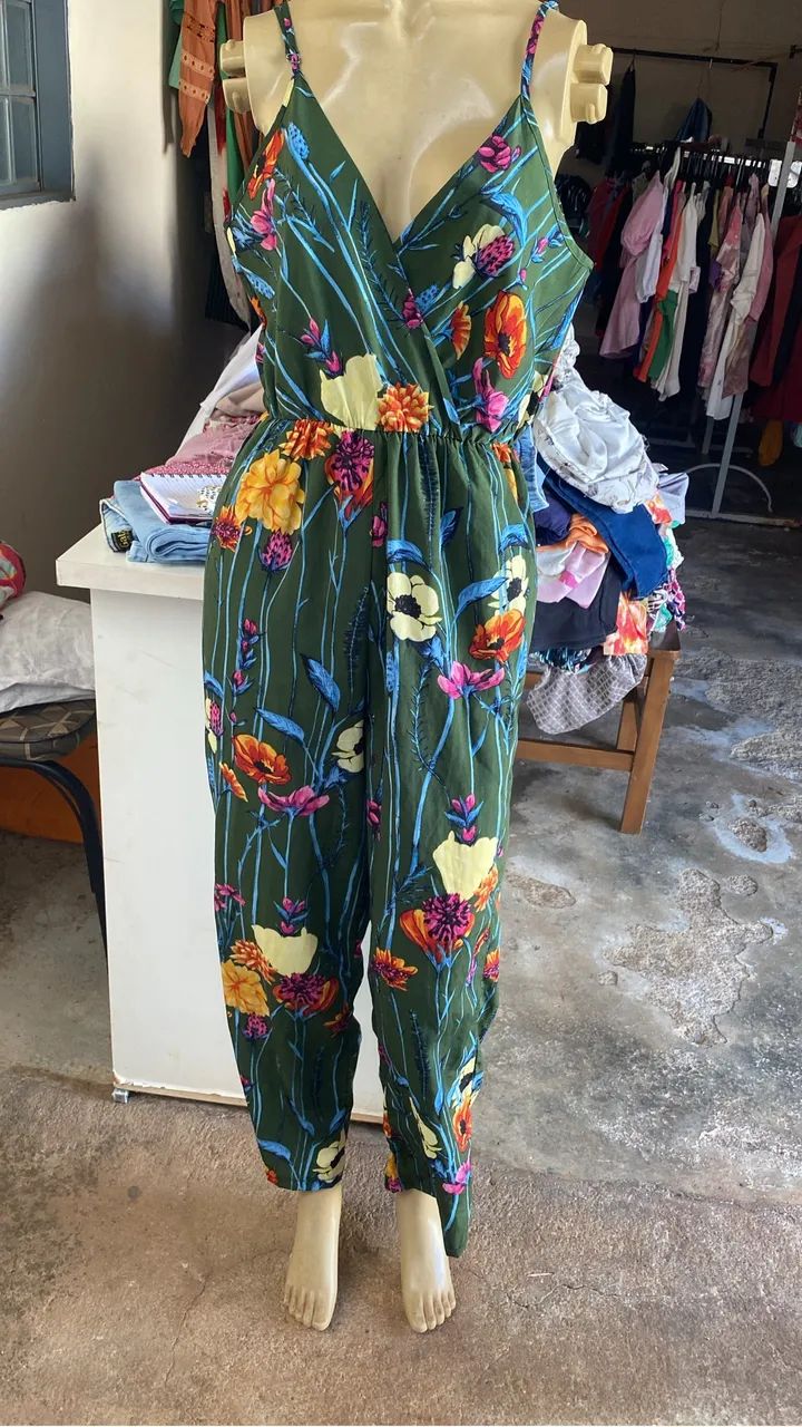 Roupas seminovas  - Foto 2