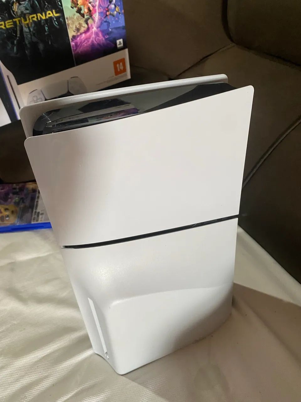 PS5 SLIM COM LEITOR DE DISCO 1T - Foto 2