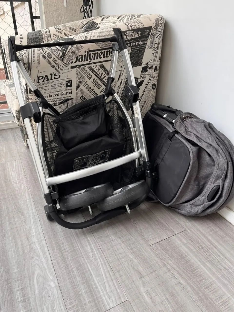 Carrinho de bebê com bebê conforto (isofix) - Foto 2