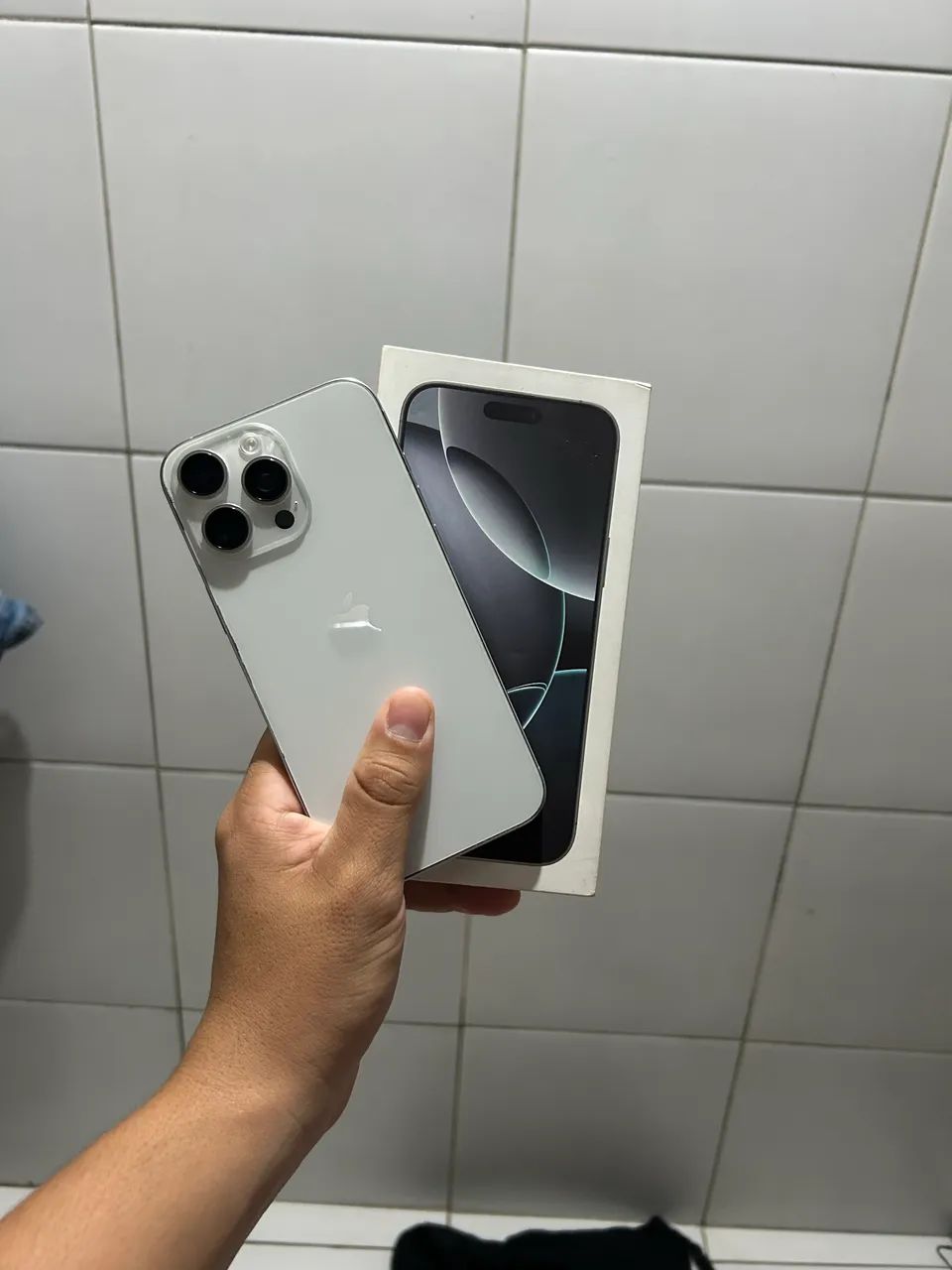 iPhone 16 pro max 