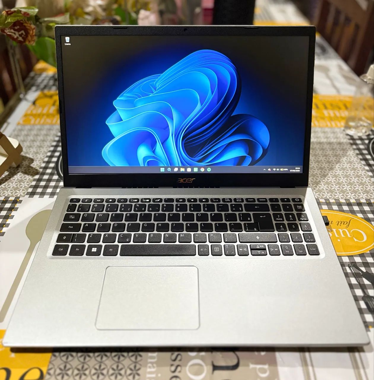 Notebook Acer Spire 3 A315-58-573P Pure Silver  - Foto 4