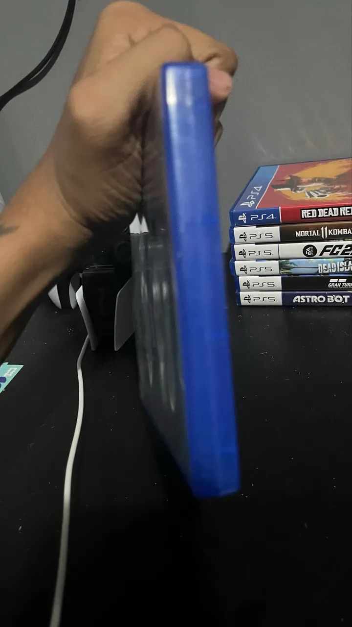 Jogo de PS4 resident evil 2 usado uma única vez  - Foto 5