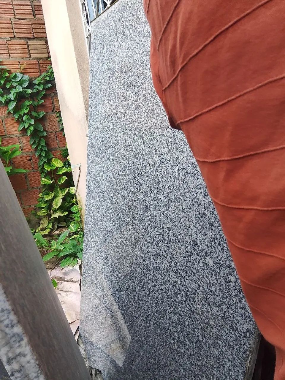 Granito Cinza Grande 1,85 x 1,26 - 2cm - Foto 2