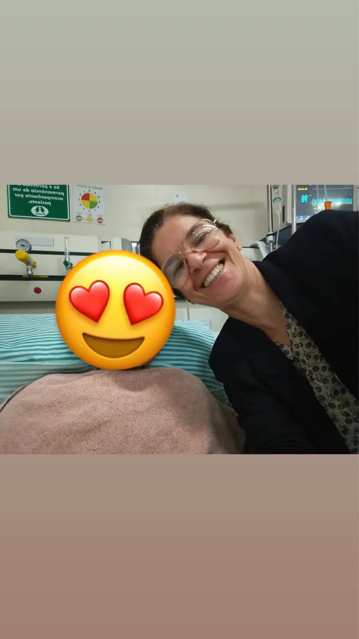 CUIDADORA DE IDOSOS E DEFICIENTES FÍSICOS 