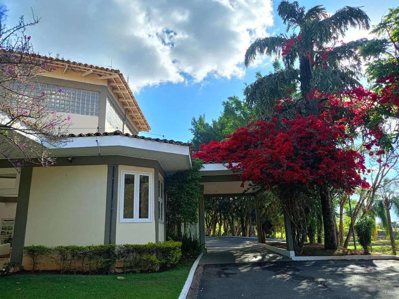 Vendo jazigo Cemitério Parque das Garças - Foto 5