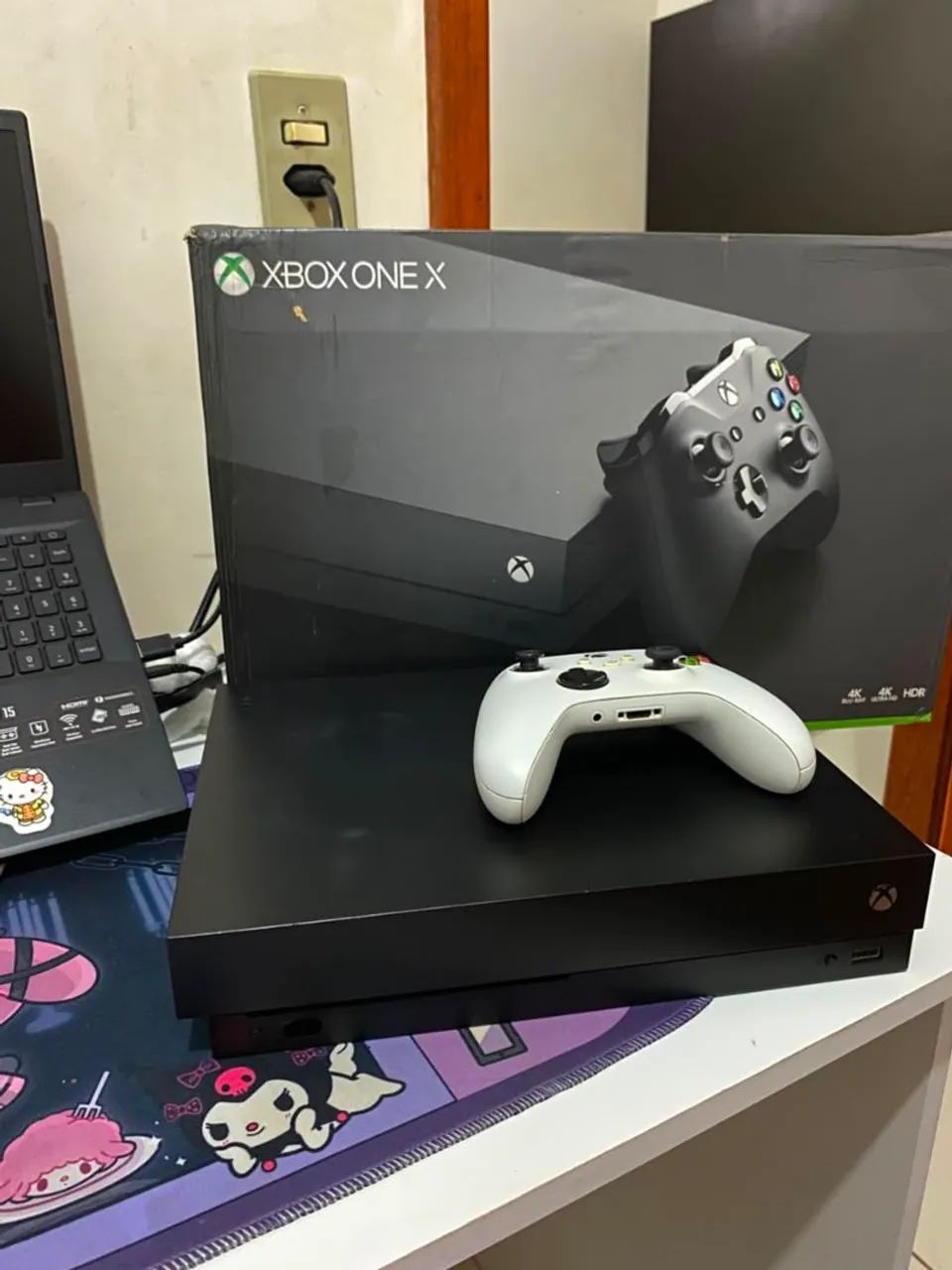 Xbox One X Com Caixa e 1 Controle - Foto 2