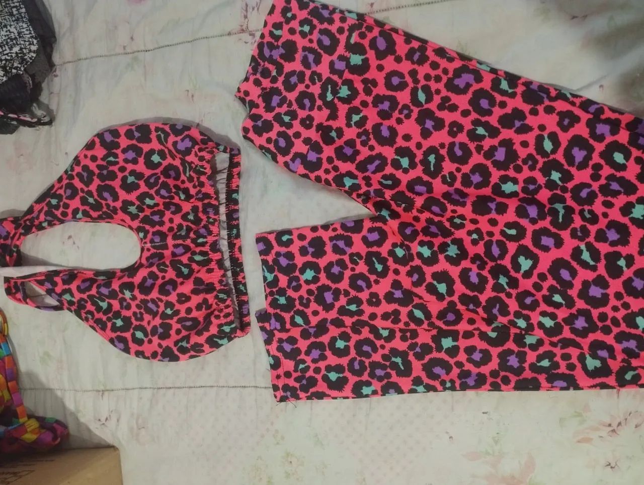 Lote de roupa  - Foto 4