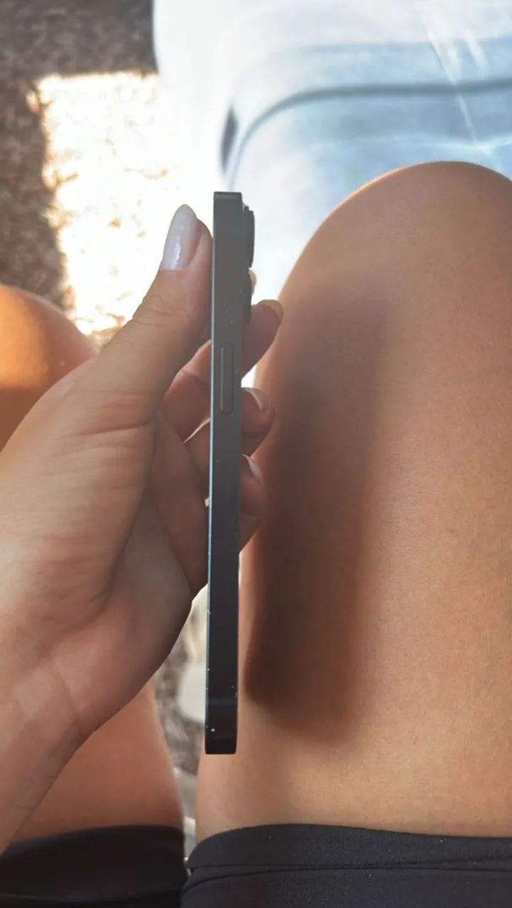 Vendo iphone 14 - Foto 3