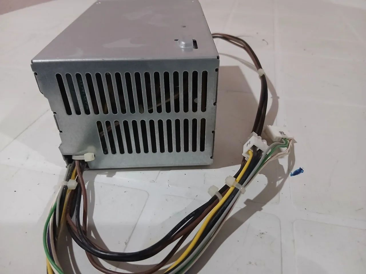Fonte HP elitedesk 800 G1 - Foto 2