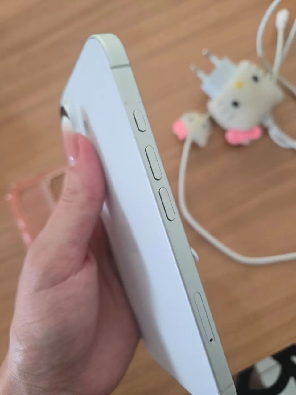 iPhone 16 branco  - Foto 4