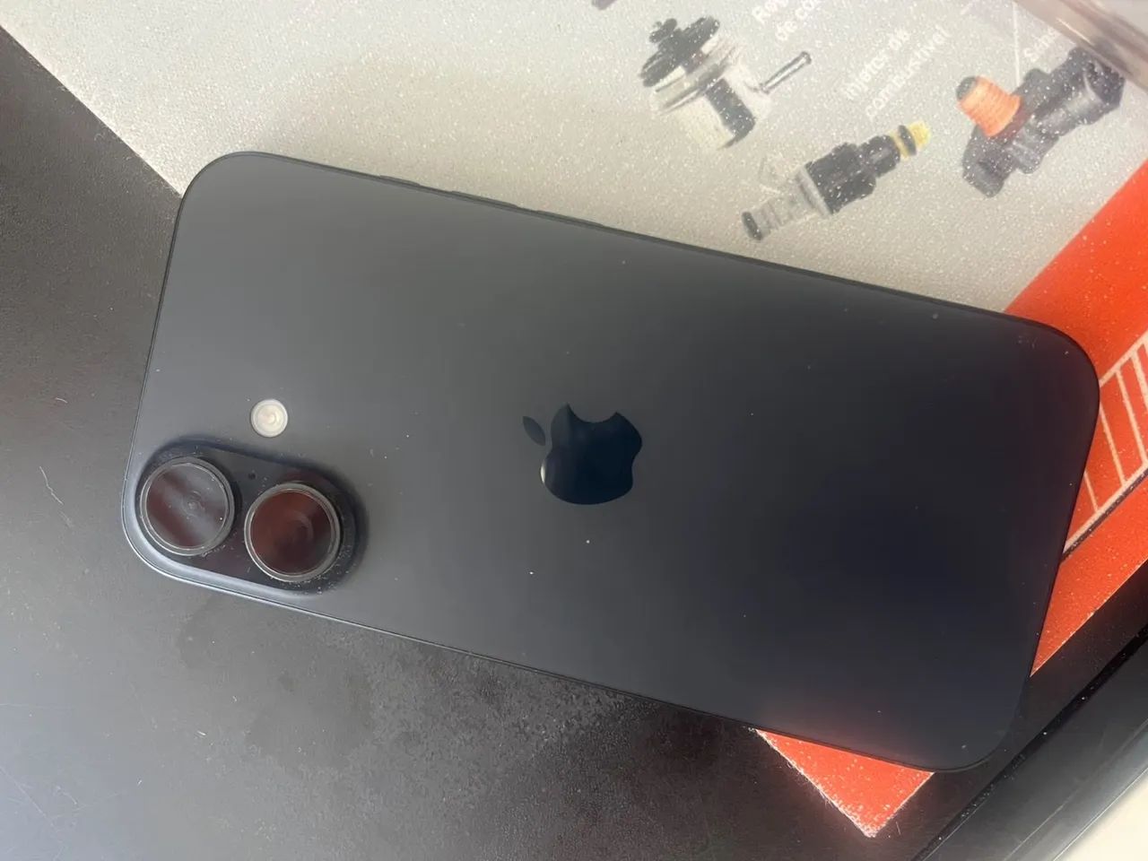 iPhone 16 128 gb Seminovo - Foto 2