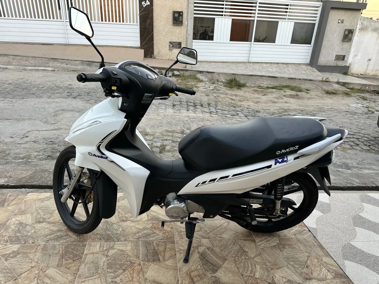 Moto Aveloz  - Foto 2