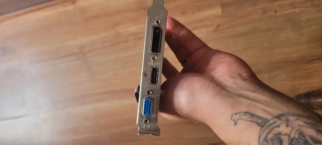 Gt 520 1gb - Foto 3