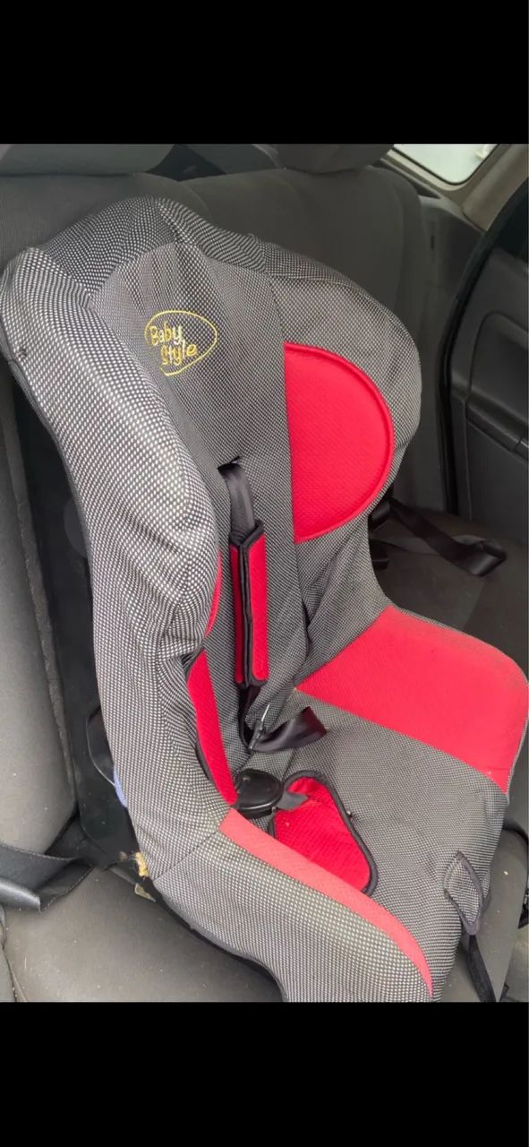 Vendo cadeirinha de carro 