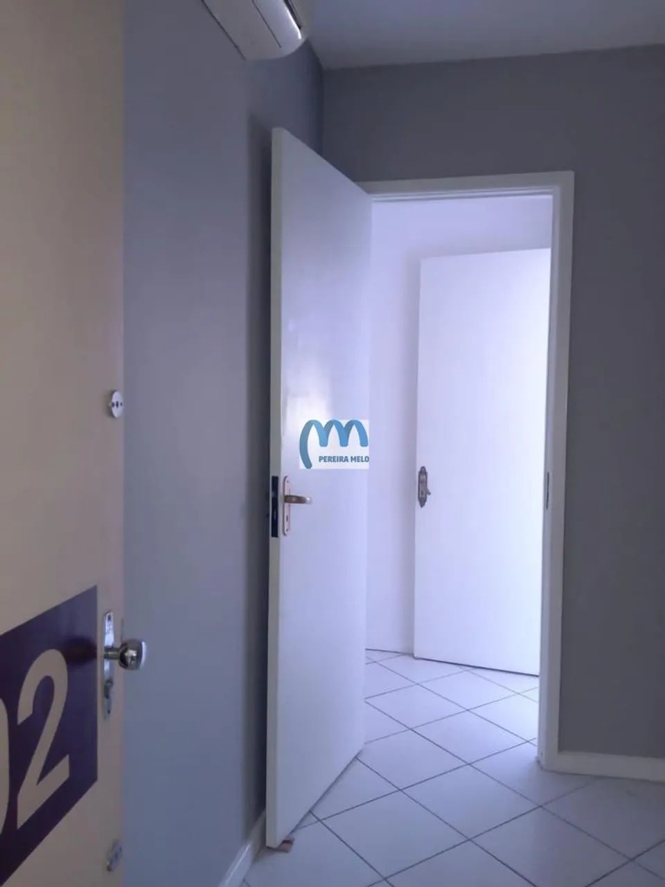 SALA COMERCIAL À VENDA  CENTRO DE SÃO GONÇALO