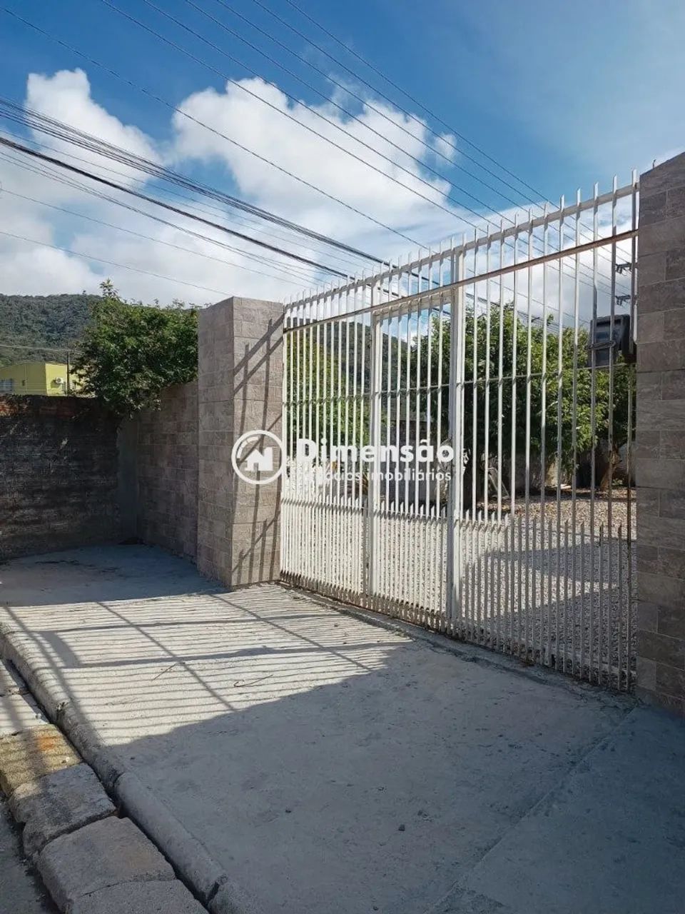 DUAS CASAS COM VIABILIDADE COMERCIAL NA VARGEM DO BOM JESUS - Foto 3